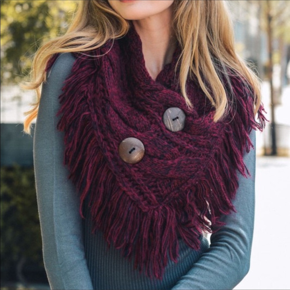 BRAND NEW FRINGED INFINITY SCARVES BEAUTIFUL❤️